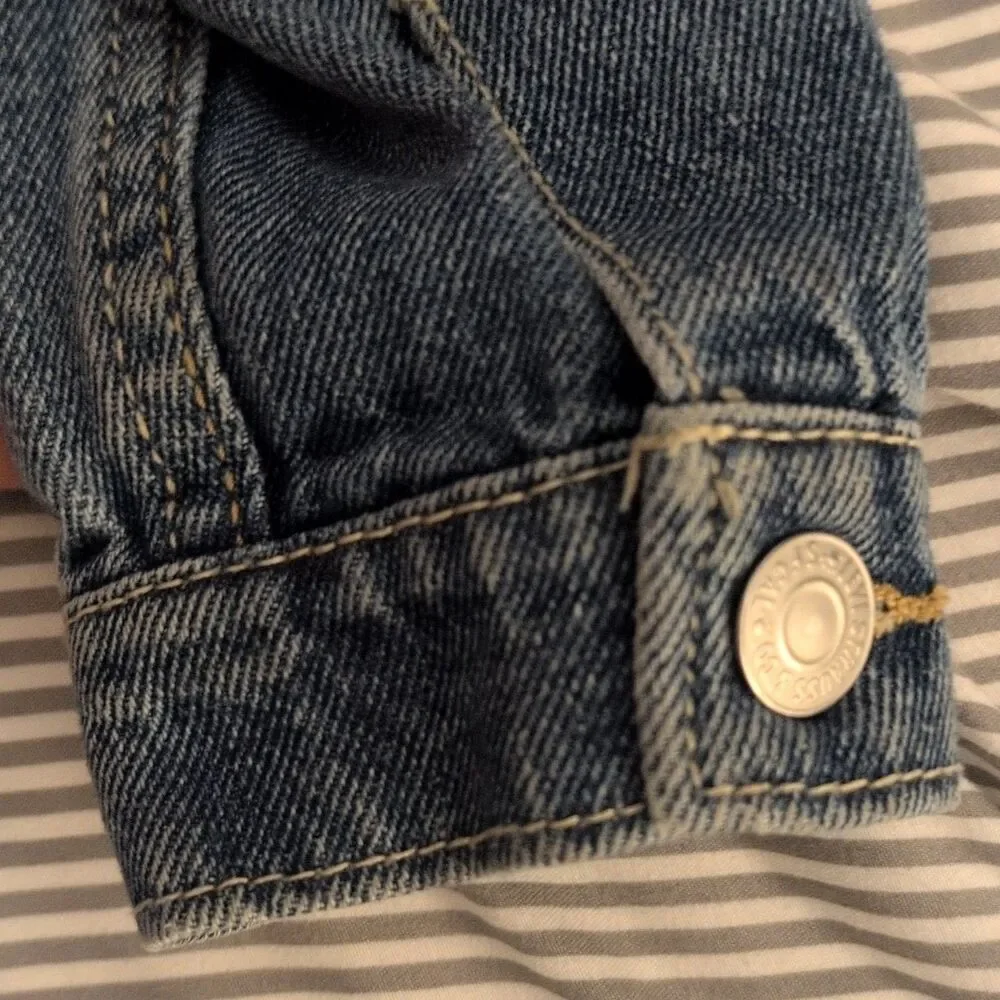 Levi Strauss & Co. Blue Denim boys girls Jean Jacket Buttons Trucker Size 10-12Y